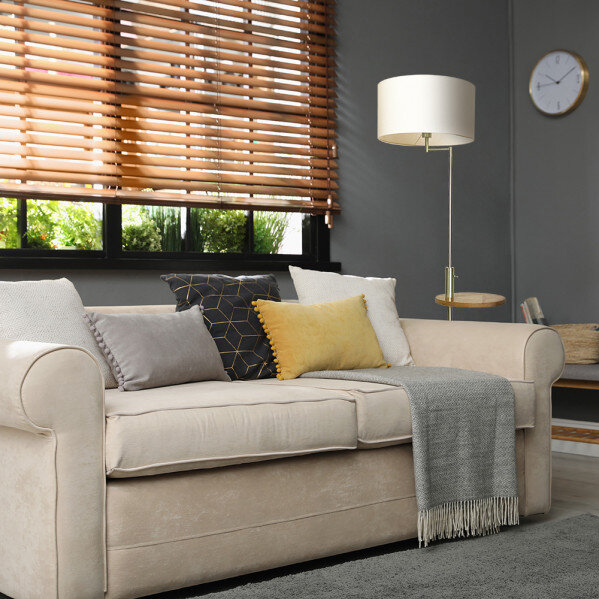 Pie De Salon Sirio C/mesa Y Conex.usb 1xe27 Cuero C/ Pant Beig (164x40x40)(24x40x40) Cm - Image 3